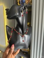 Alice vintage rose necklace set