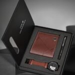 A class Tomi watch set