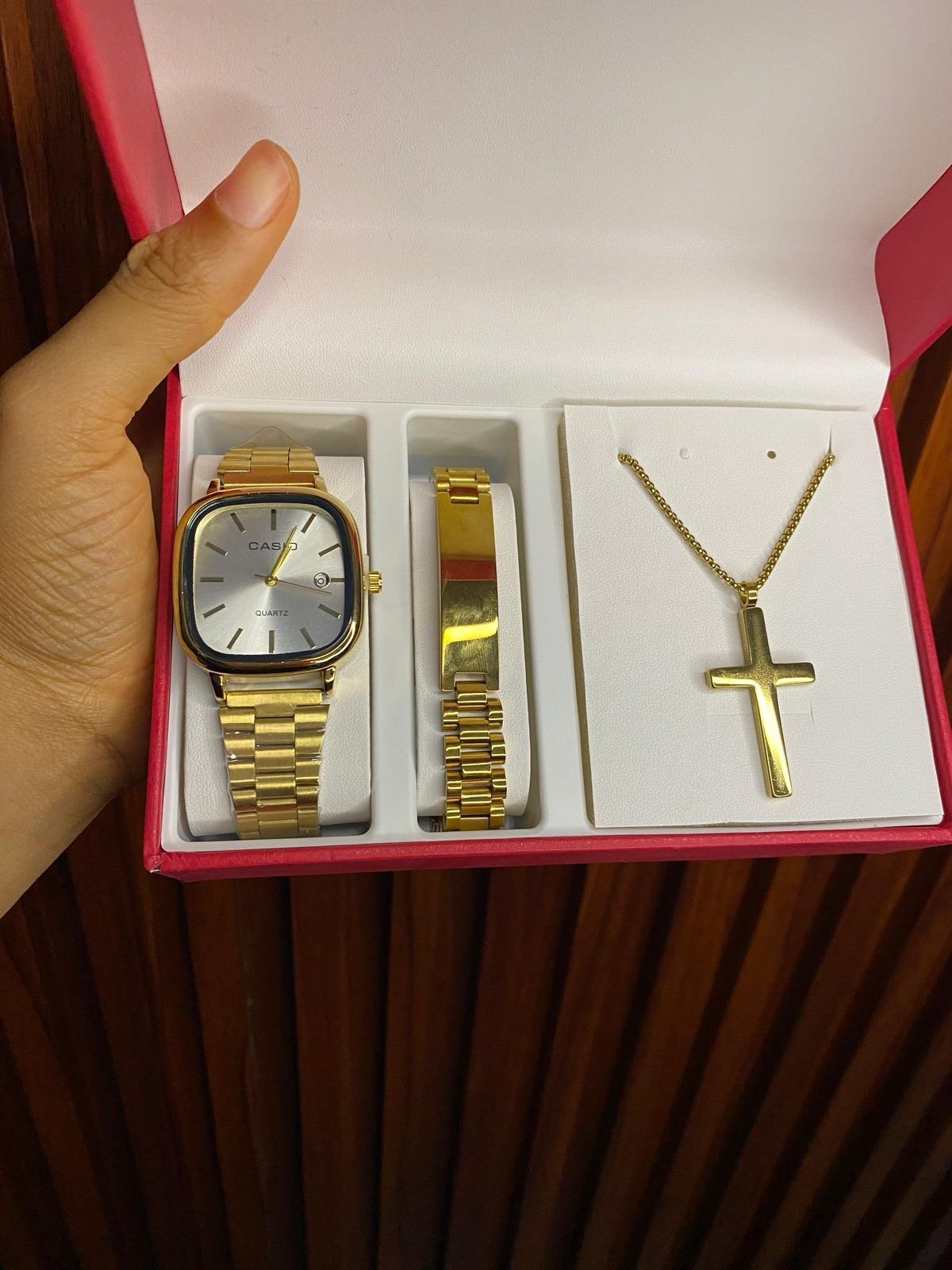 img_2421 A+ Men’s Gift Box - Image 1