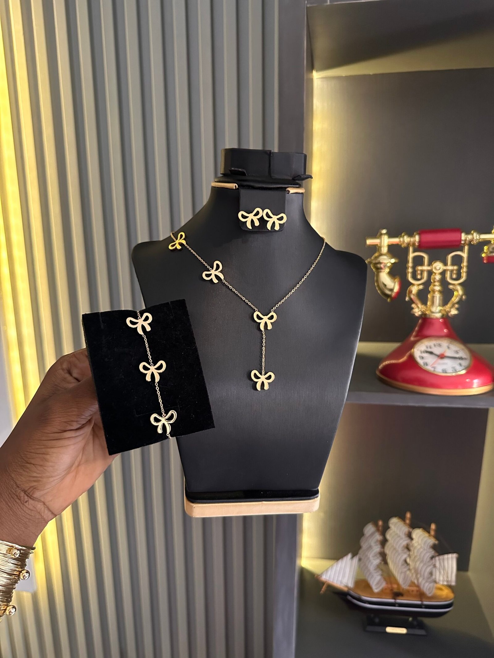 img_1185 Faye sets ( 3 in one ) - Image 1