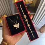 Bracelet and necklace set