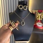 Designer set