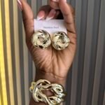 Bracelet and earring set