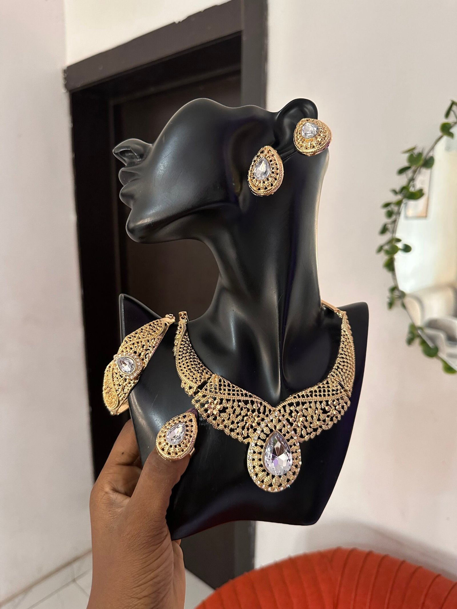 img_0417 Owambe Necklace Set - Image 1