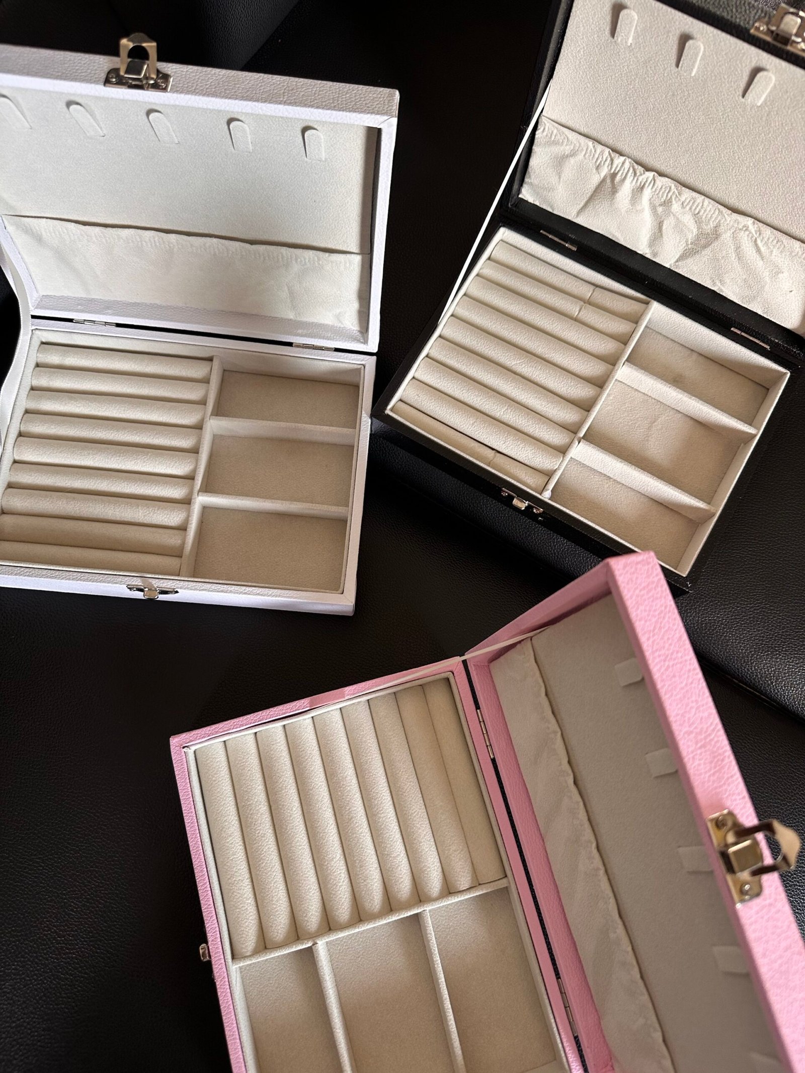 img_9051 Jewelry box - Image 1