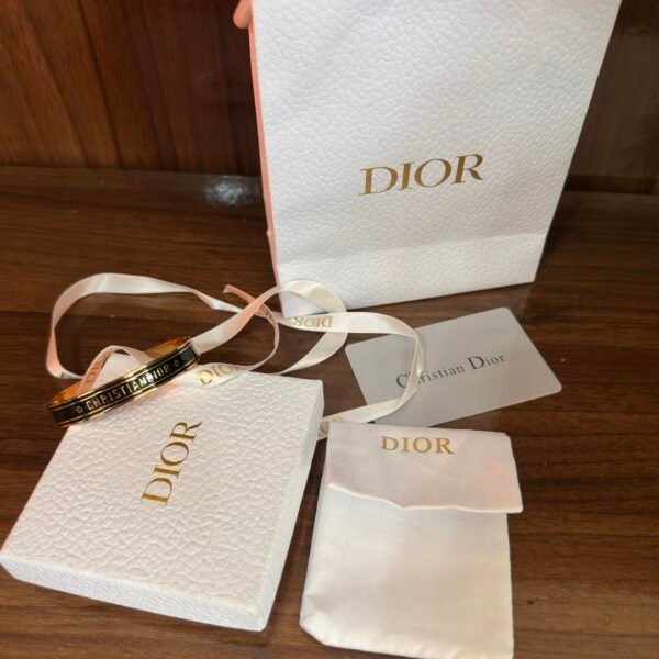 DIOR BLACK