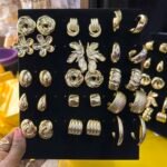 Earring deal ( 10 mixed earrings + 1 free earring stand )