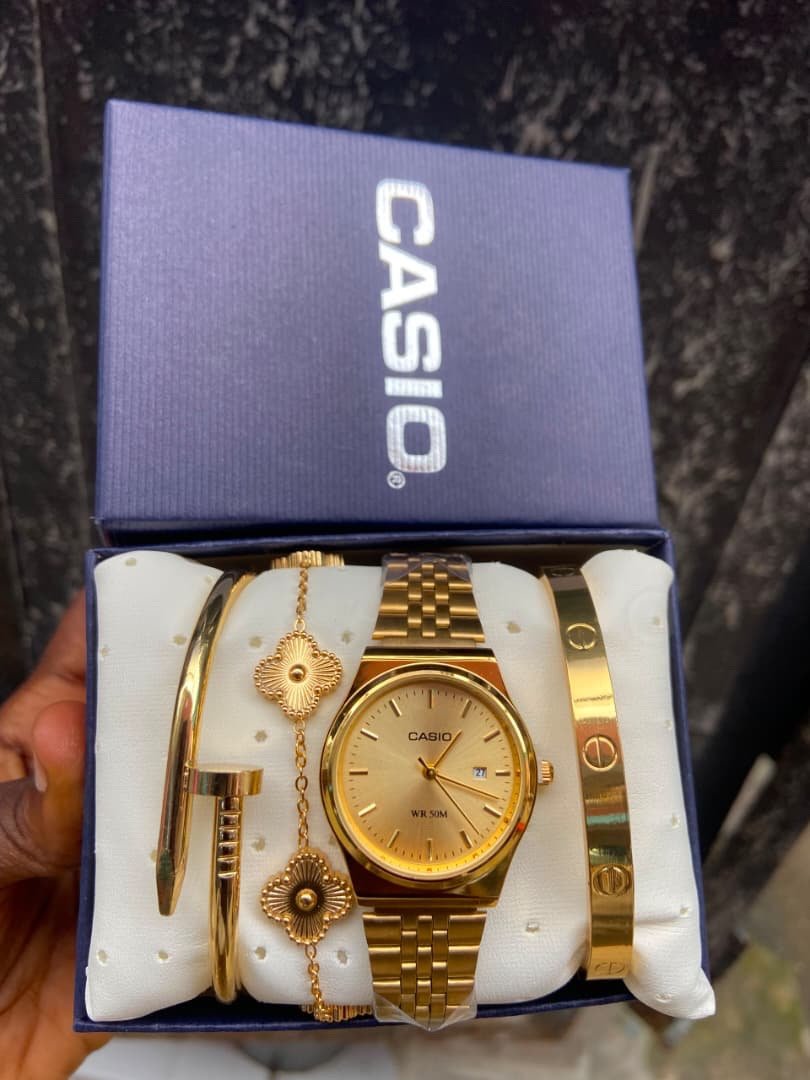 img_5210 Casio watch set - Image 1