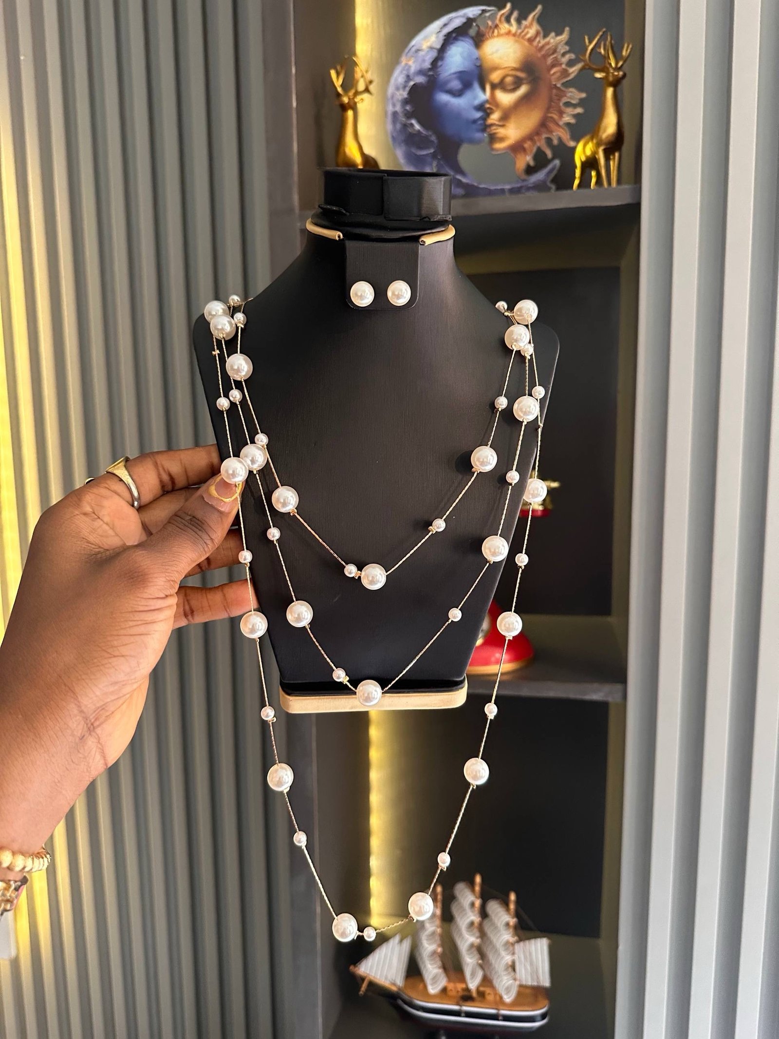 img_2405-3 Layered pearl necklace - Image 1