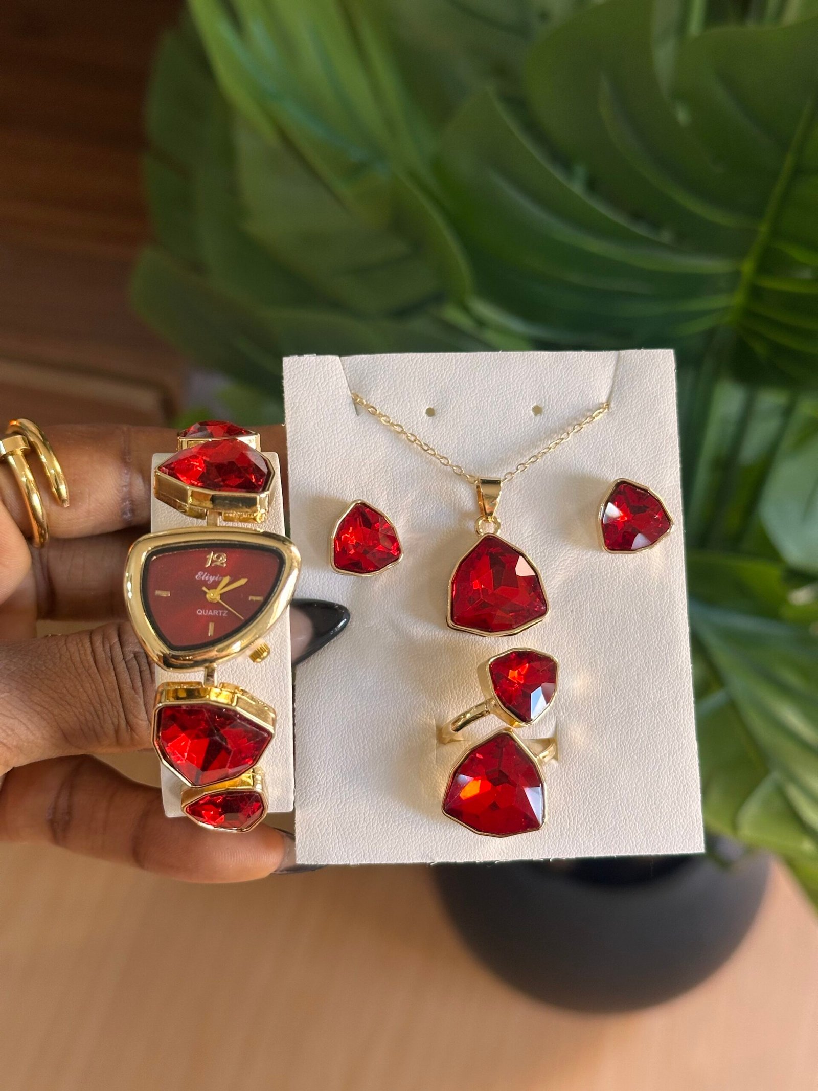img_6471-3 Ruby kisses watch set - Image 1